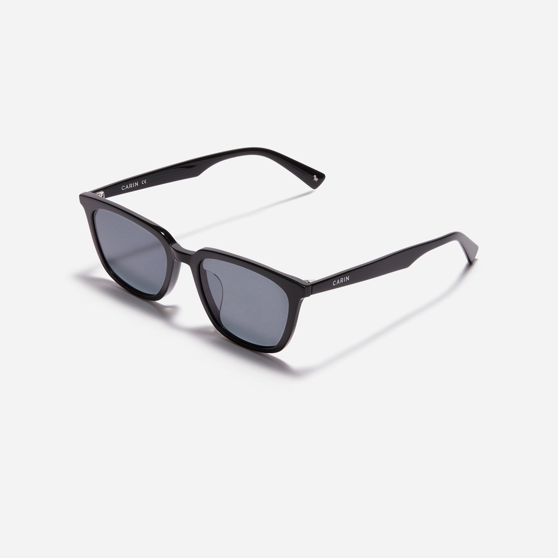 The latest addition to our bestselling CARIN KRISTEN line, boasting an oversized frame for added style. While retaining the fashionable narrow rim design, they have been enhanced to accommodate wider eye widths as well as feature longer temples. Discover the new oversized CARIN KRISTEN S, now available in a wider range of sizes for your perfect fit.