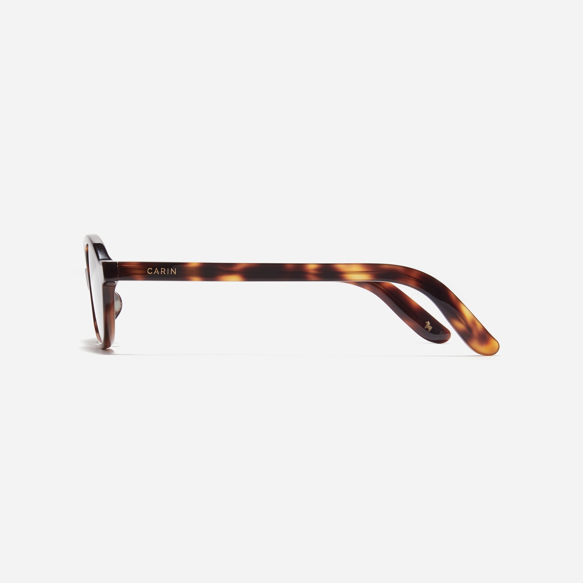 Acetate horn-rimmed glasses inspired by CARIN's best-selling 'AINO' frames. With their unique oval shape and narrow rims, they blend retro vibes with a modern twist. Discover the AINO sunglasses for a fresh take on a classic design.