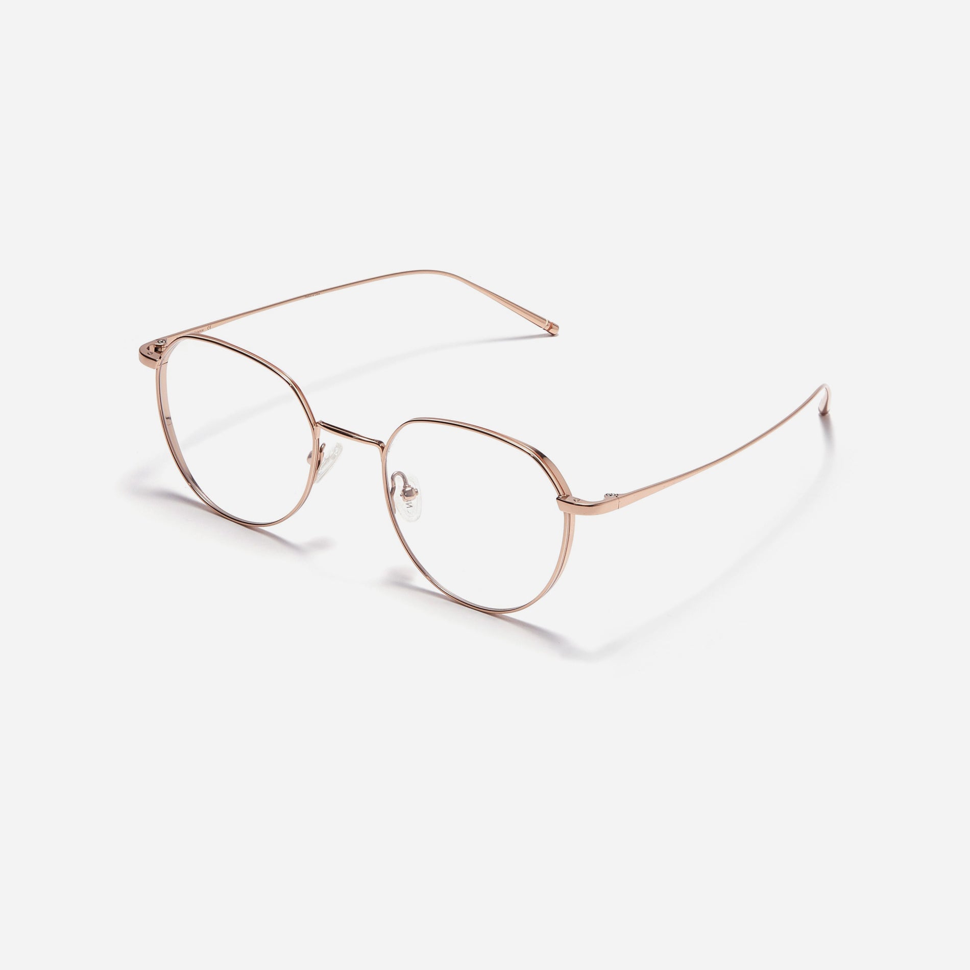 Polygonal-shaped, full-metal eyeglasses with a dual-rim structure designed to accommodate thicker, high-prescription lenses. Both the frame and temples are made of pure titanium, ensuring a lightweight and comfortable fit.