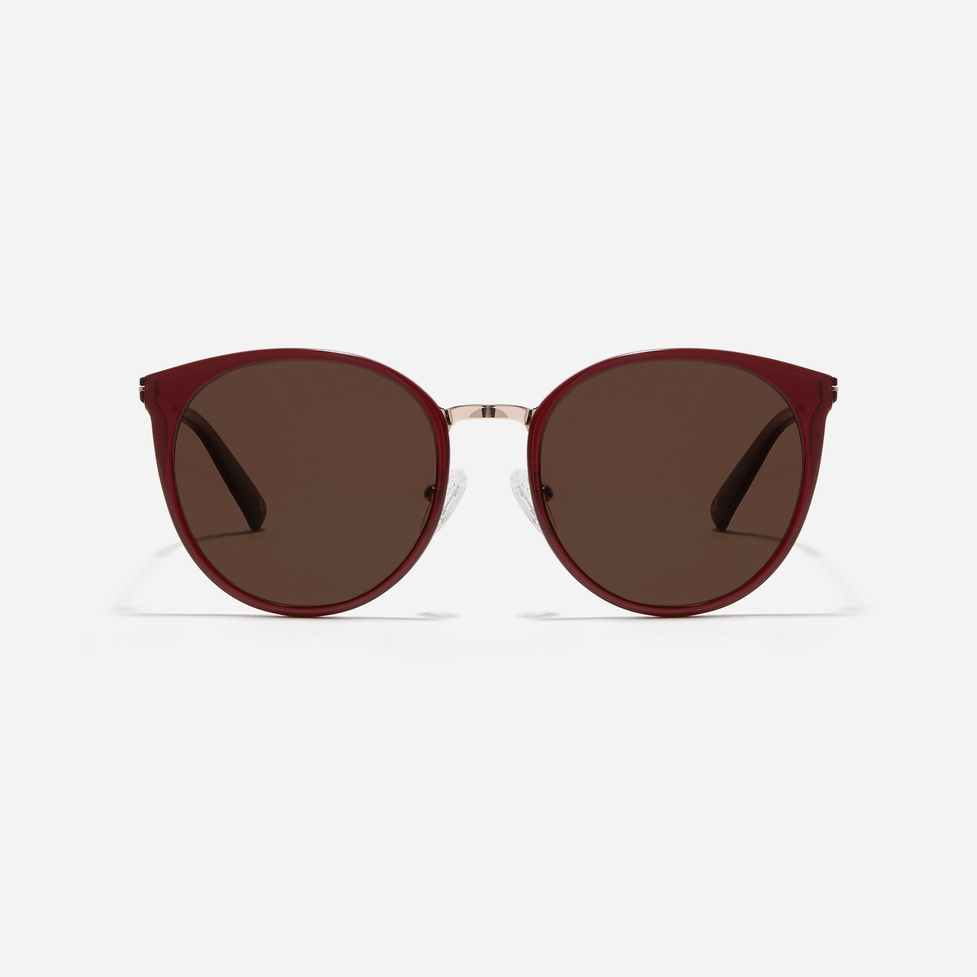 Round-shaped combination polarized sunglasses that feature delicate acetate rims and metal structural details.